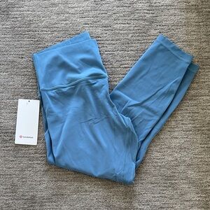 BNWT Lululemon Athletica Align HR leggings 25” Sky Blue size 14